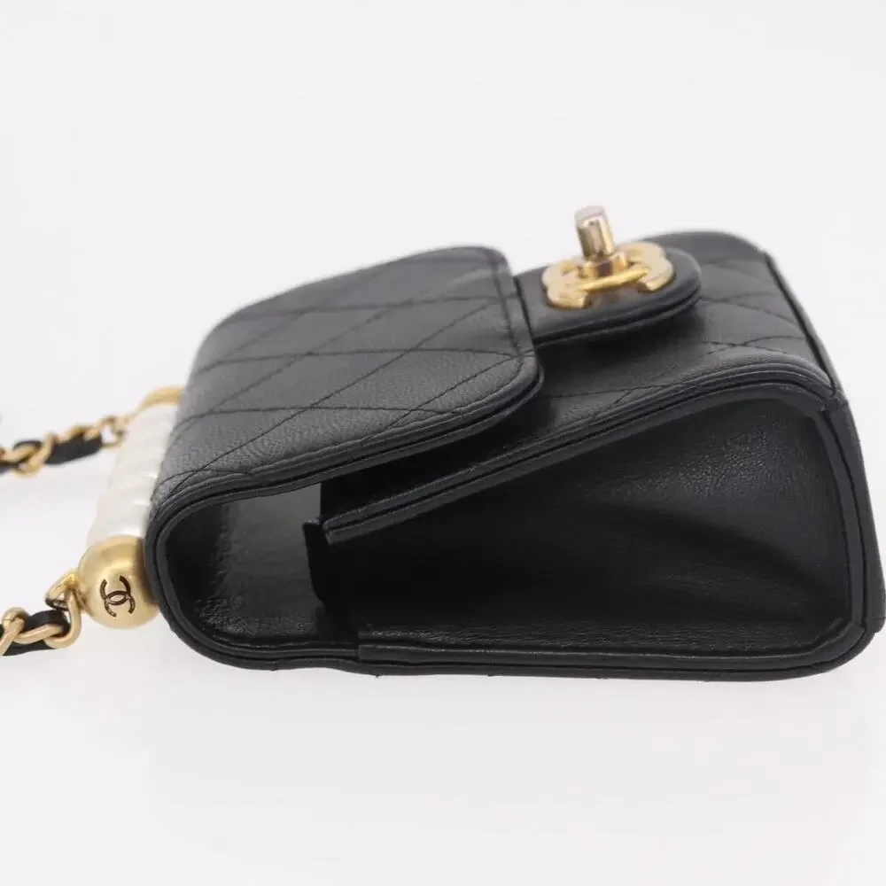 Chanel Matelasse Chain Shoulder Bag Black